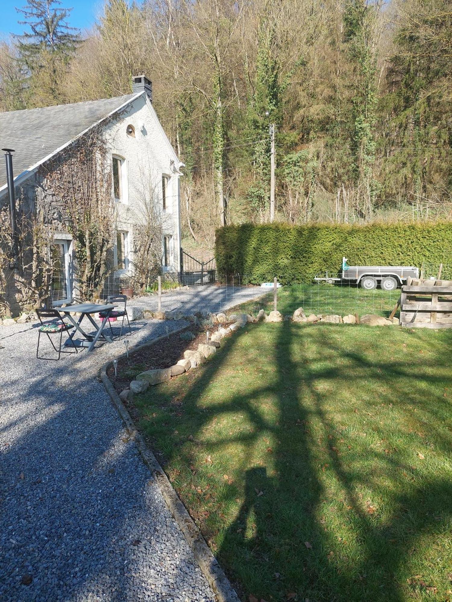 Au Doux Chardon Bed & Breakfast Durbuy Luaran gambar
