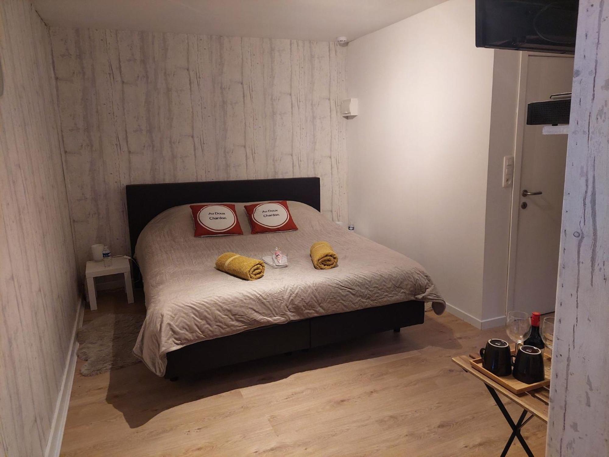 Au Doux Chardon Bed & Breakfast Durbuy Luaran gambar